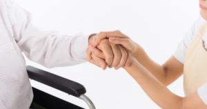 訪問歯科診療とは？治療内容や利用できる方などについて解説しますを表す画像