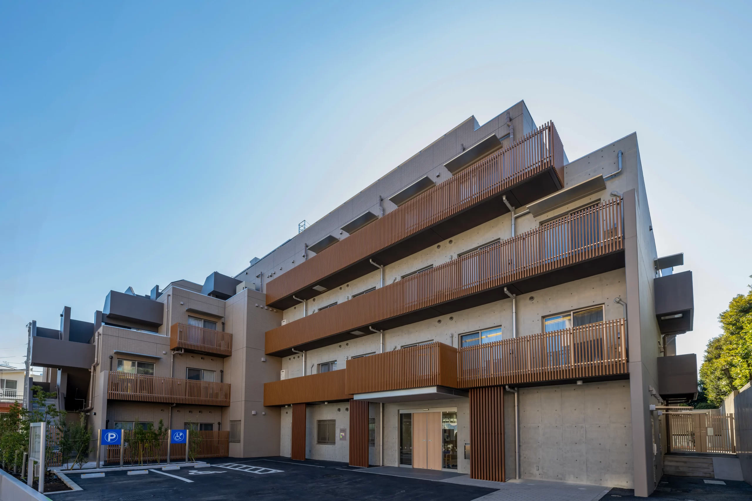 ドーミー中野弥生町